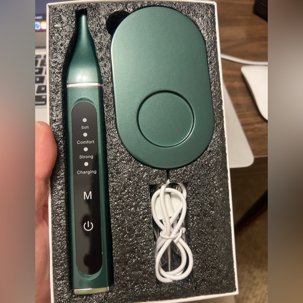 Tooth cleaner